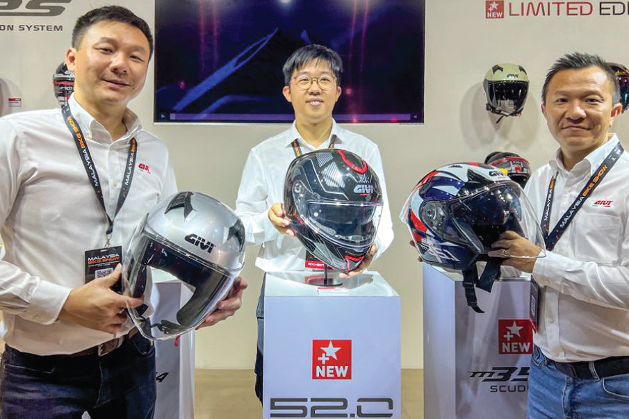 arai helmet france GPV-R FIA 8859-2024 Size:TFSS-C-802MH LIVETARGET Hollow-Body Frog - coors reel X5 Helmet Prepare yourself