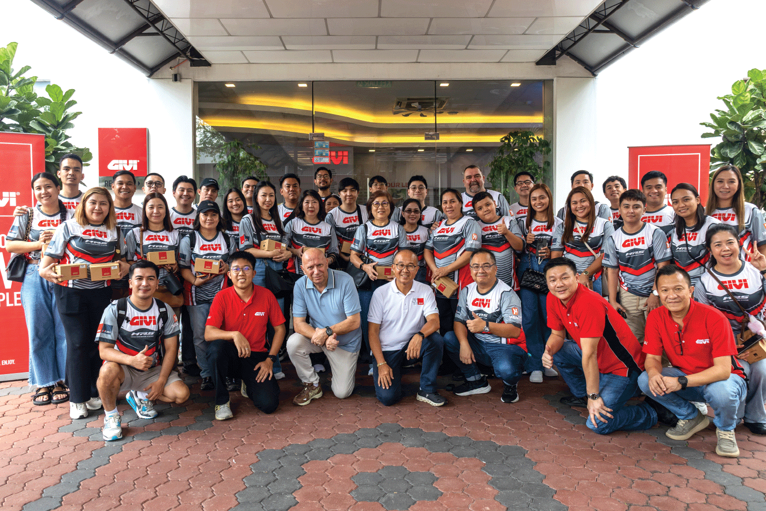 GIVI ASIA WELCOMES REGIONAL PARTNERS FOR FACTORY VISIT AT BUKIT BERUNTUNG